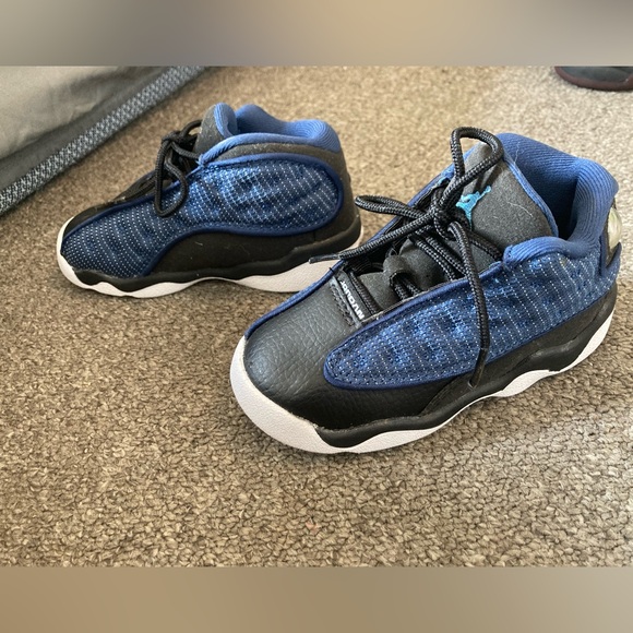Jordan 13s toddler Sneakers - Blue and Black 8C - Picture 2 of 6